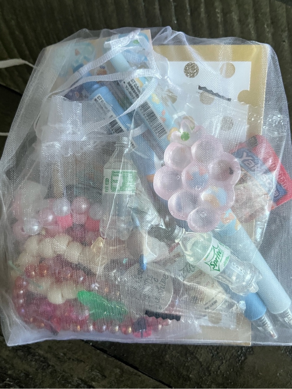 Mystery Scoops 🎁💜 - Picture 2 of 3